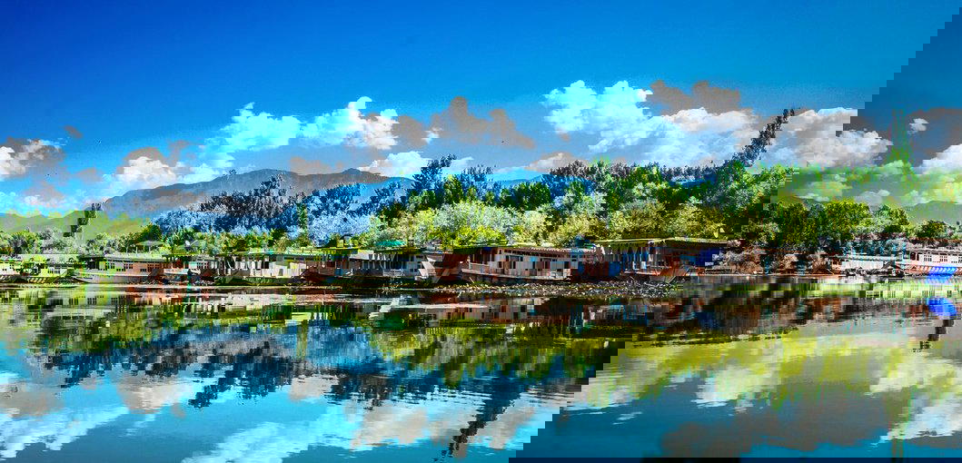 Kashmir Tour (7 Days – 6 Nights) | Rs. 29,999/- - Tour