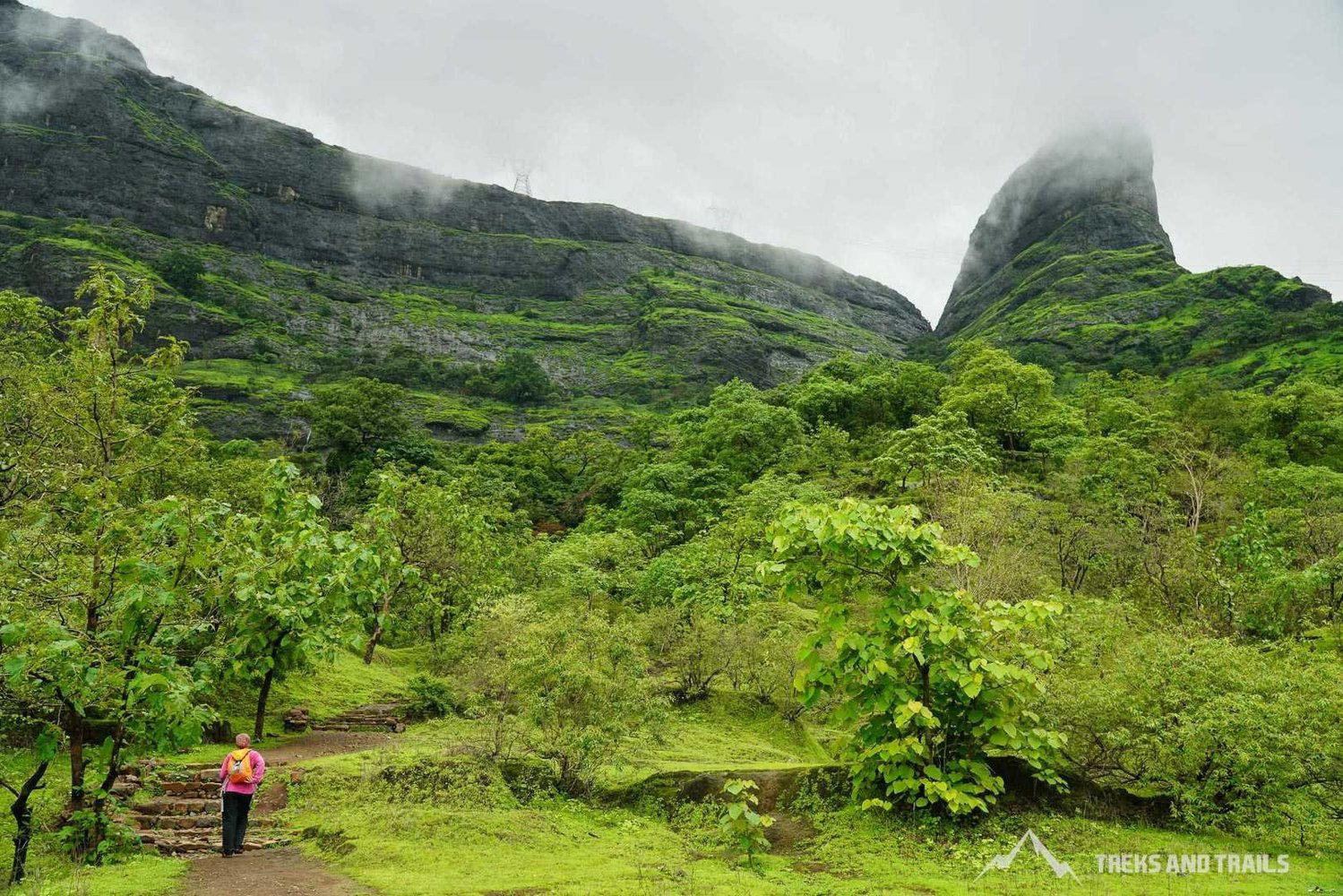 naneghat trek